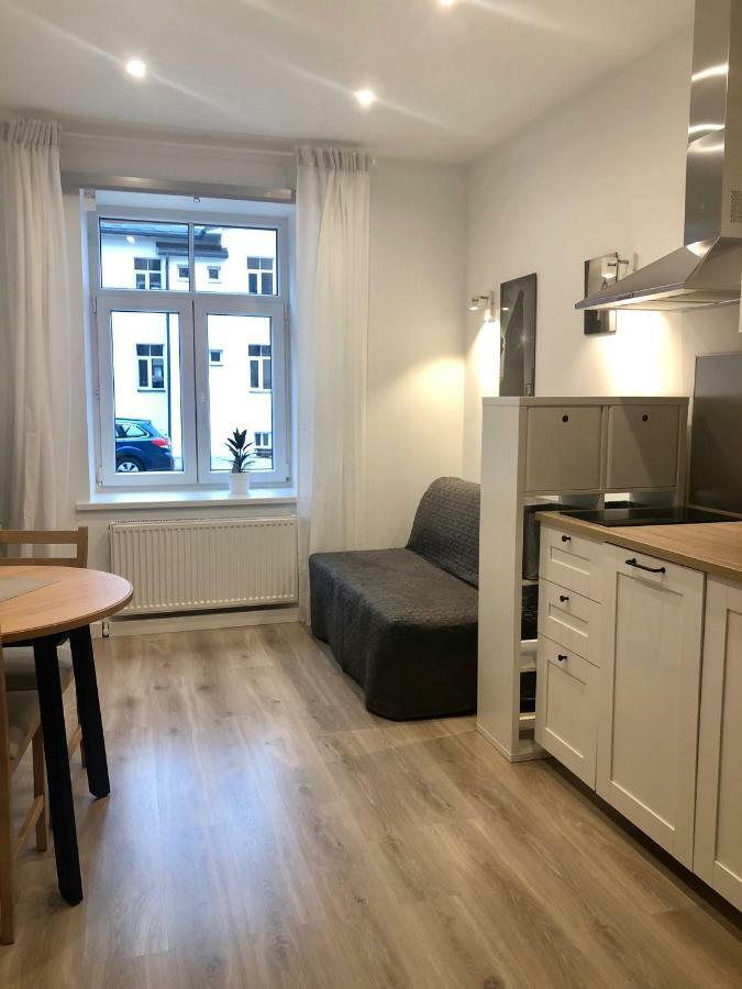Pernavas Park & Bed Apartment Riga Exterior photo